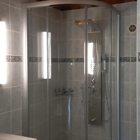 Hameau Les Combelles * Martel