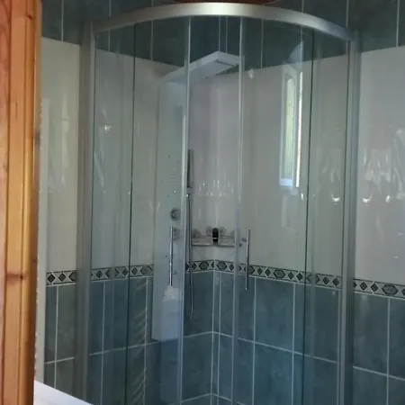 Prázdninový dům Hameau Les Combelles *