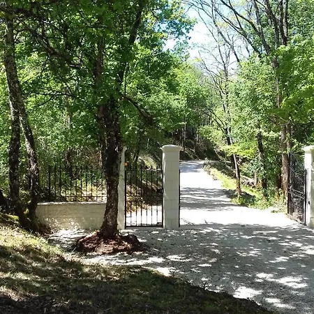 Hameau Les Combelles * Martel