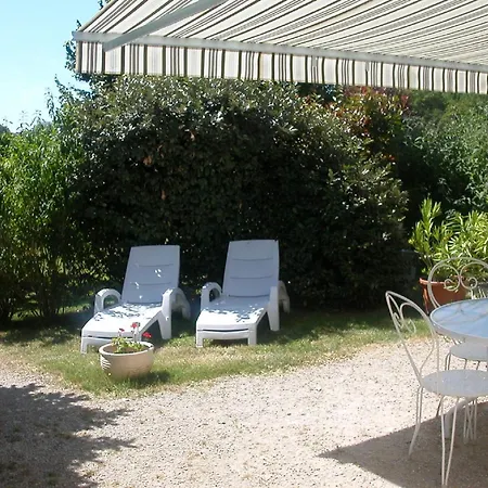 Hameau Les Combelles Casa vacanze *