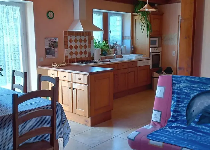 Semesterbostad Hameau Les Combelles